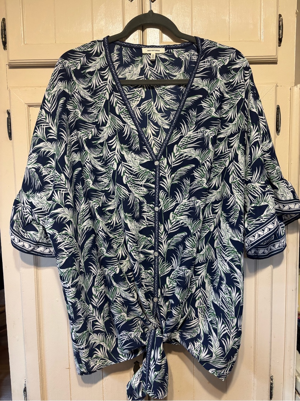 Women's Max Studio - Navy Leaf-Print Button Tie Front Shirt
